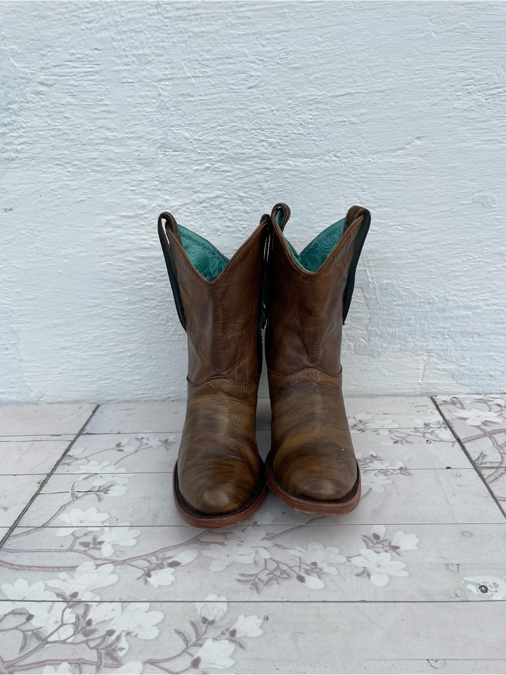 Corral Brown Leather Western Heel Boots with Turquoise Lining
